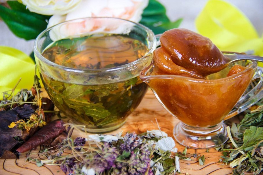 Лопух корень