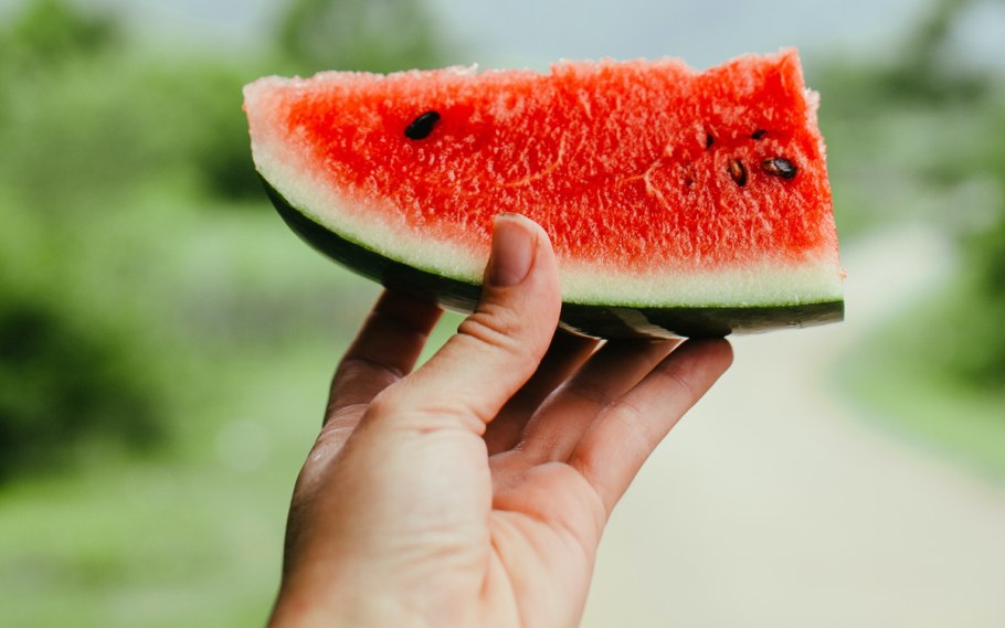 Красивый арбуз