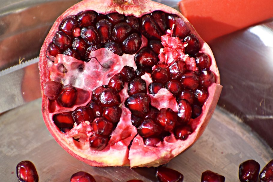 Растения Греции гранат