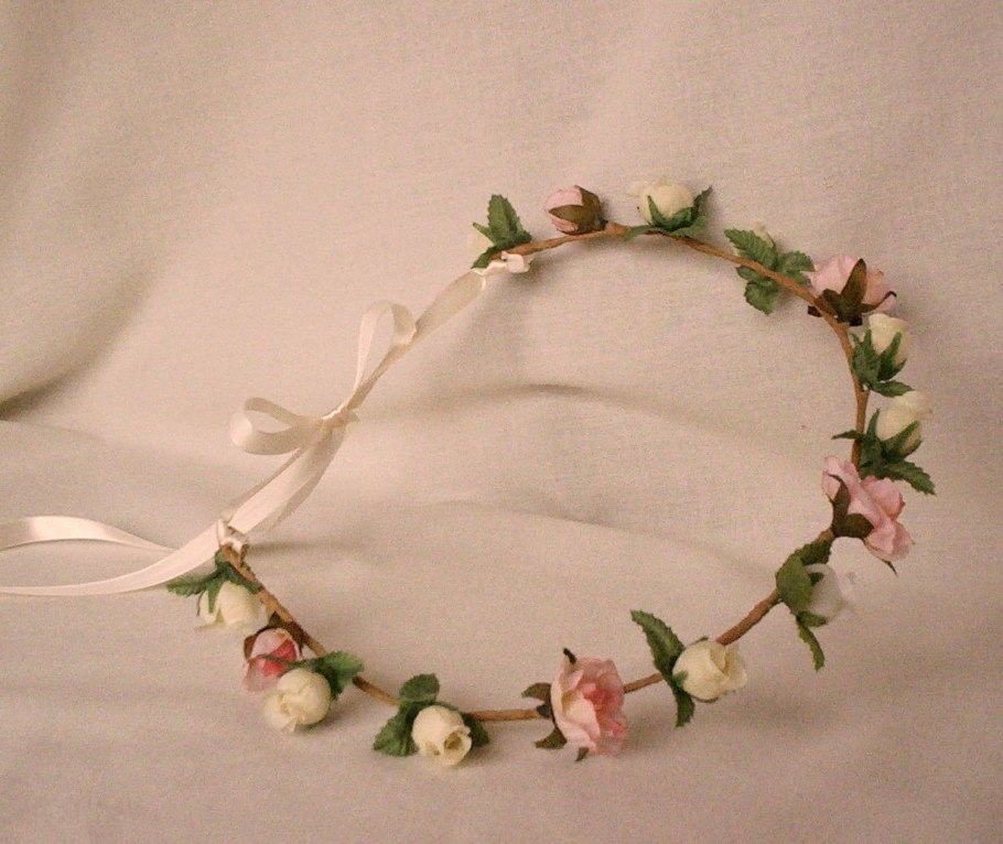 Лавровый венок сбоку