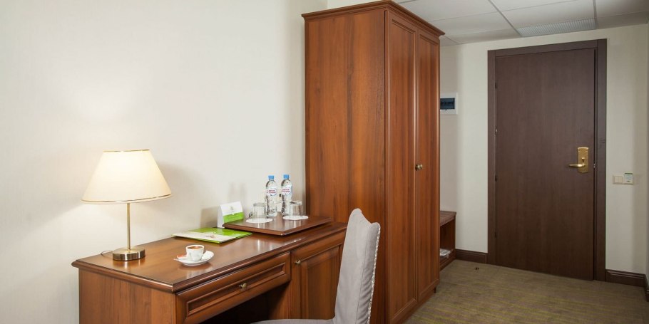 Платан Южный гостиница Краснодар