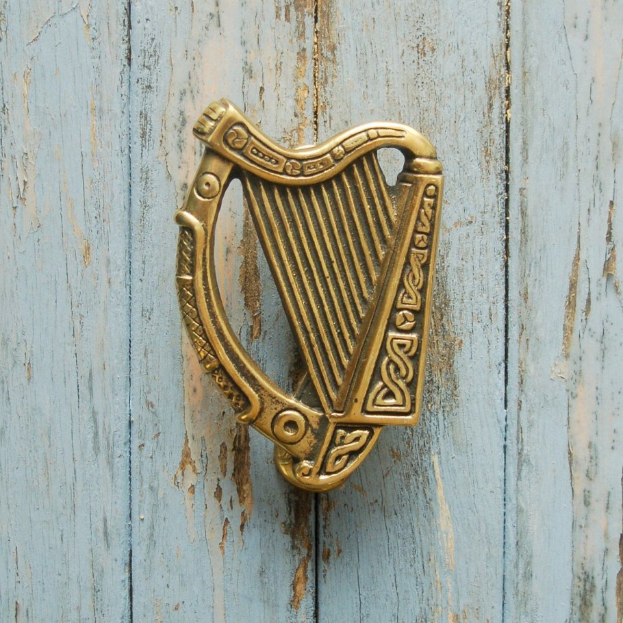 Ирландская арфа символ