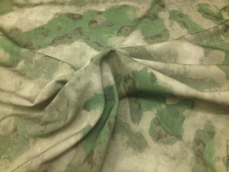 Зеленый плюш