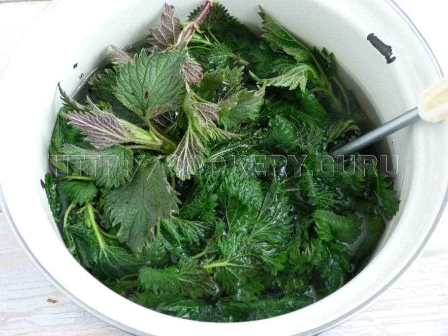 Ванна с крапивой
