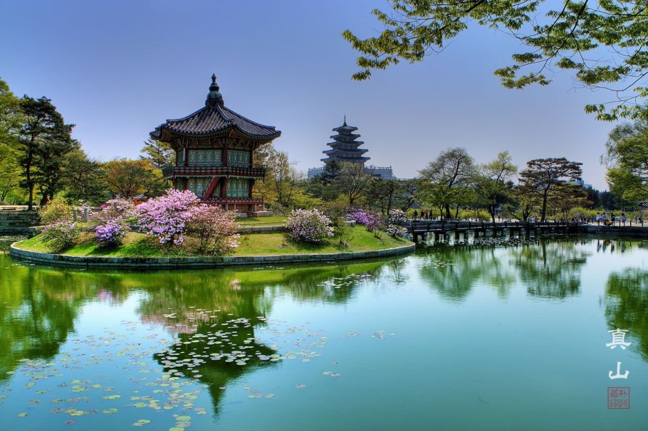 Южная Корея Сеул осенью