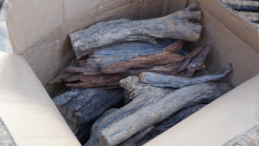 Дрова из саксаула