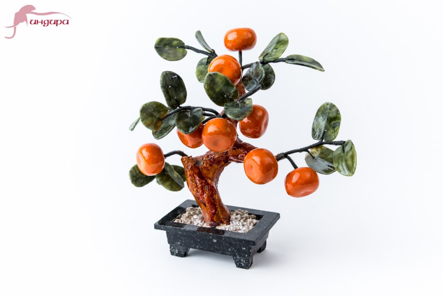 Каменное мандариновое дерево