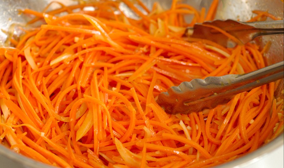 Морковный салат