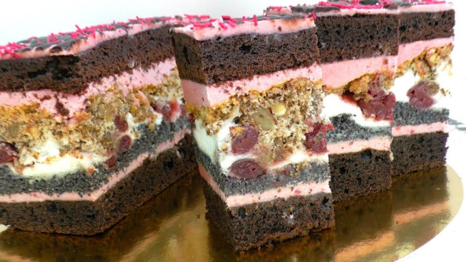 Пляцок “кора вишні”