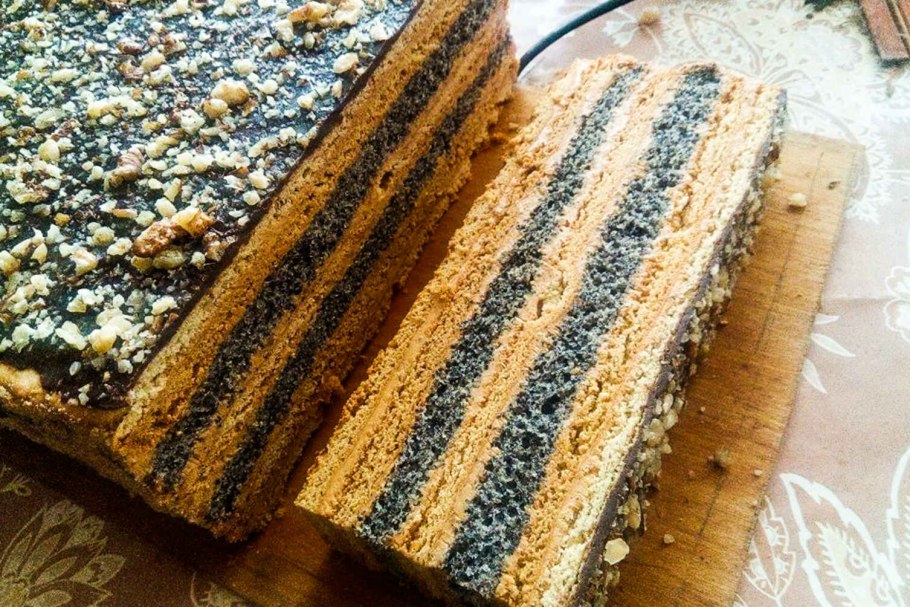 Пляцок маковник