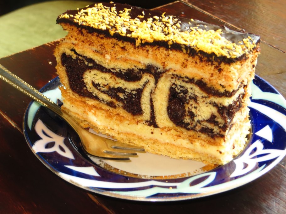 Пляцки Лилия цвет