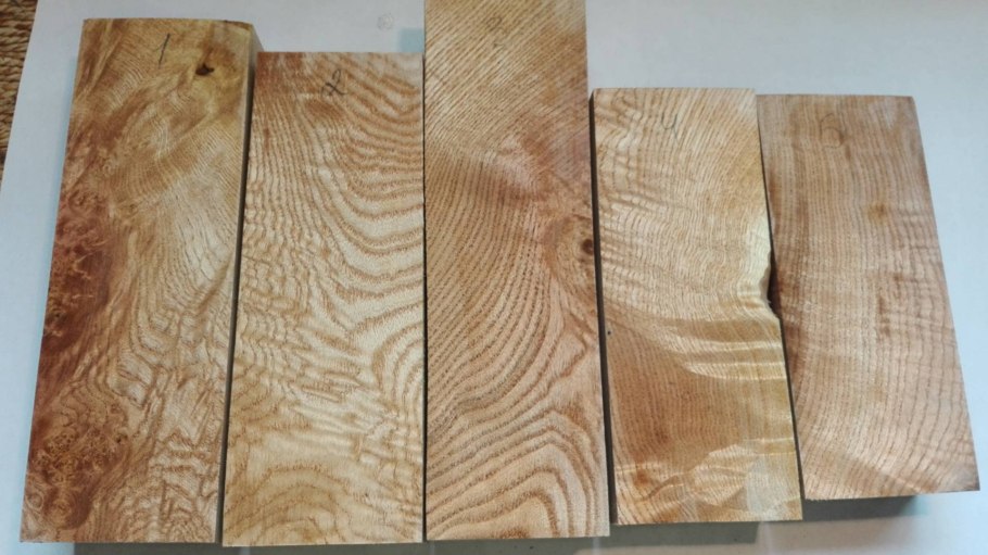 Амурский ясень древесина