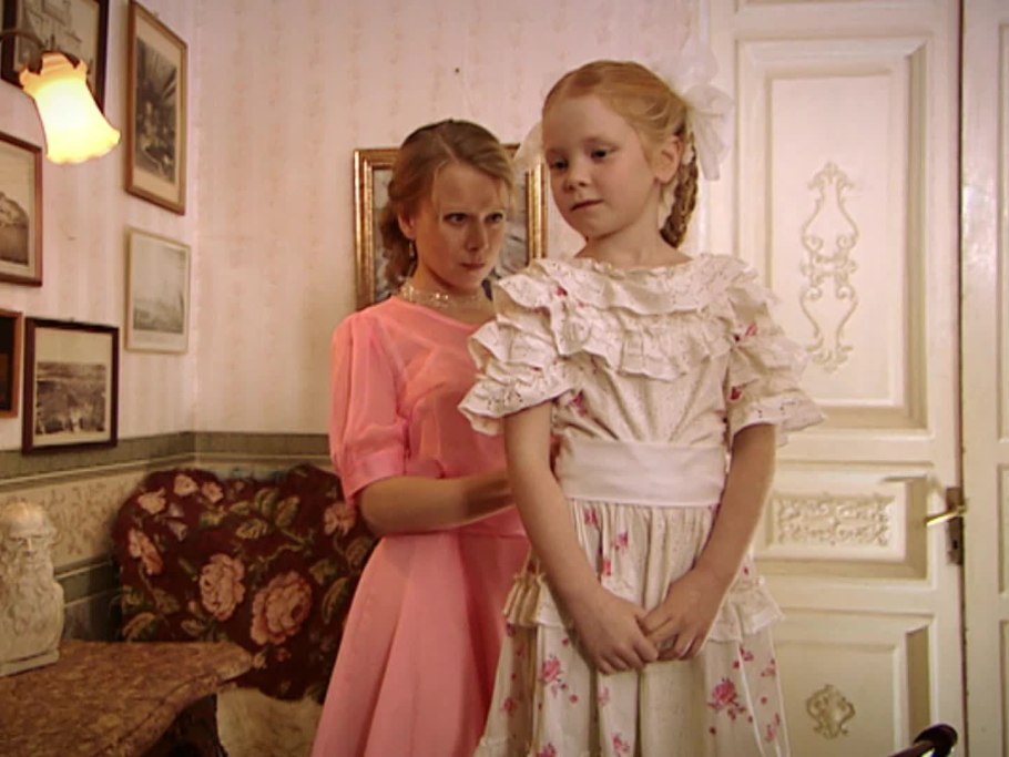 Растение похожее на мать и мачеху