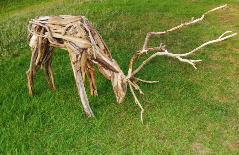 Reindeer Tree cartoon Clipart