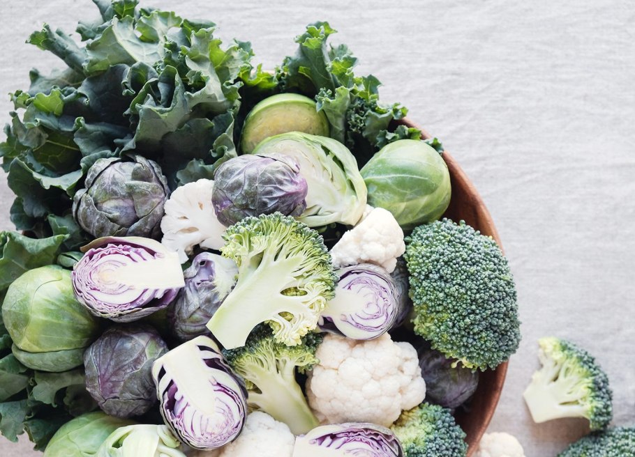 Капуста цветная брокколи кольраби