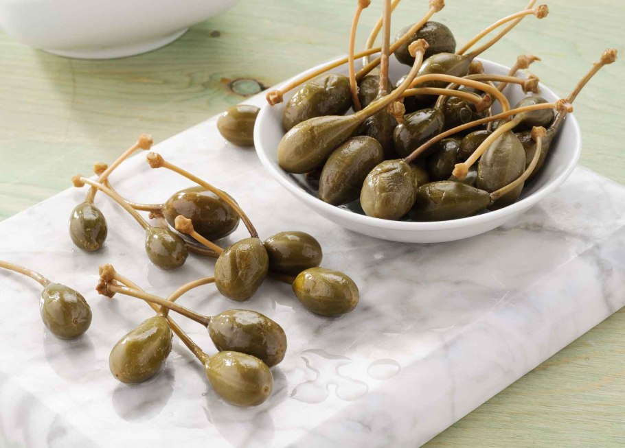 Корнишоны,каперсы Пикули