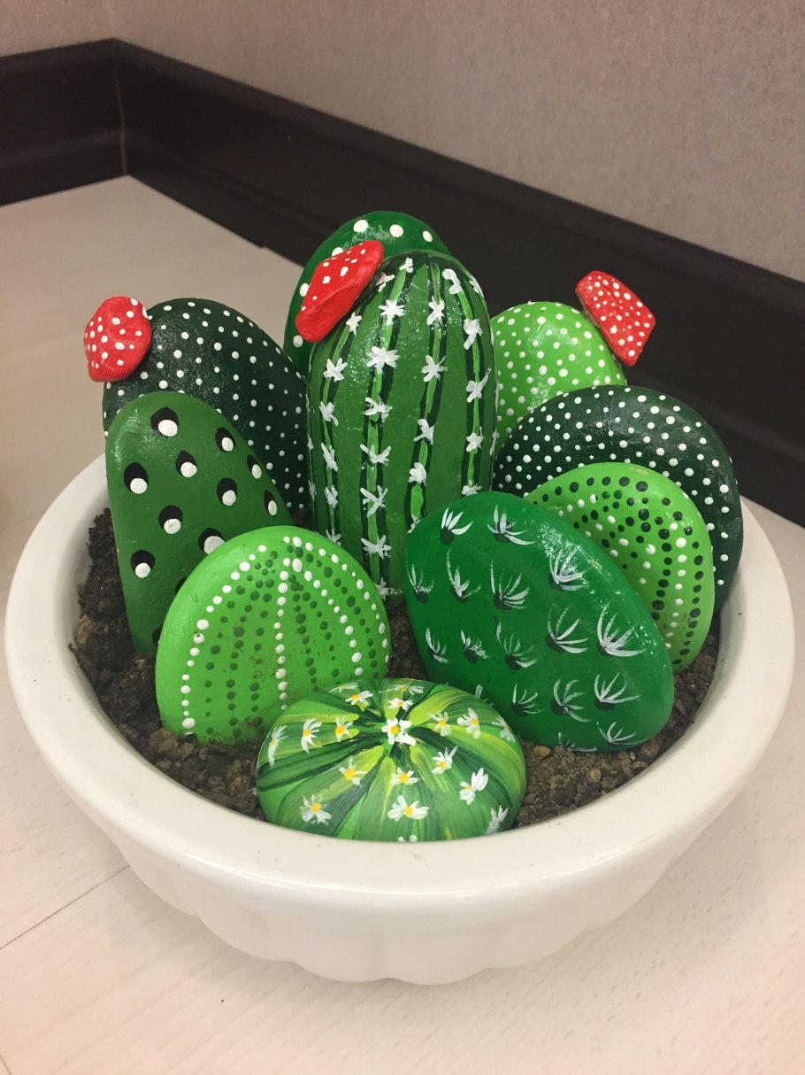 Экибана с кактусами