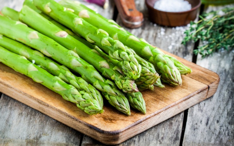 Спаржа зеленая 250