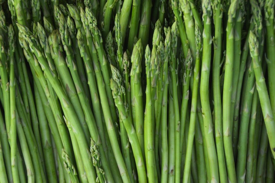 Спаржа зелень