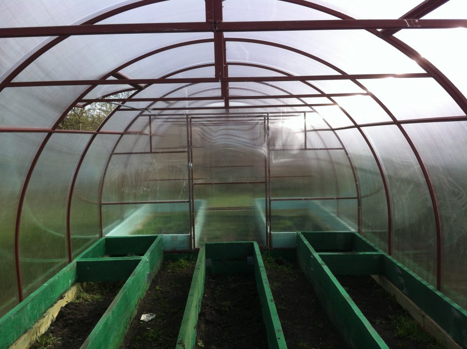 Грядки для теплицы 3 на 6