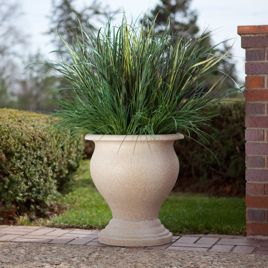 Декоративные вазоны