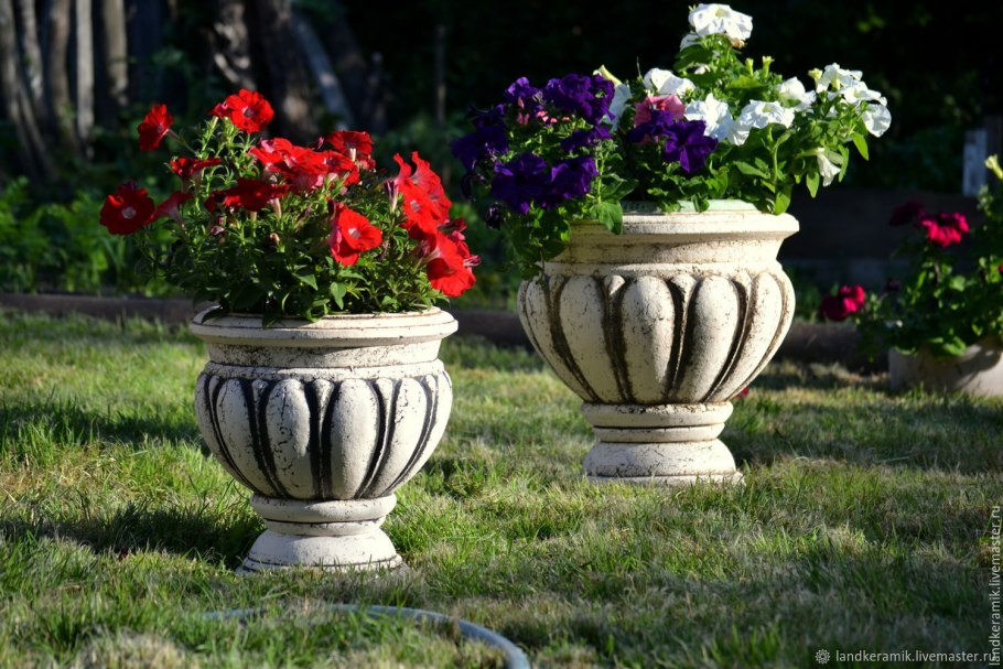 Вазоны для цветов