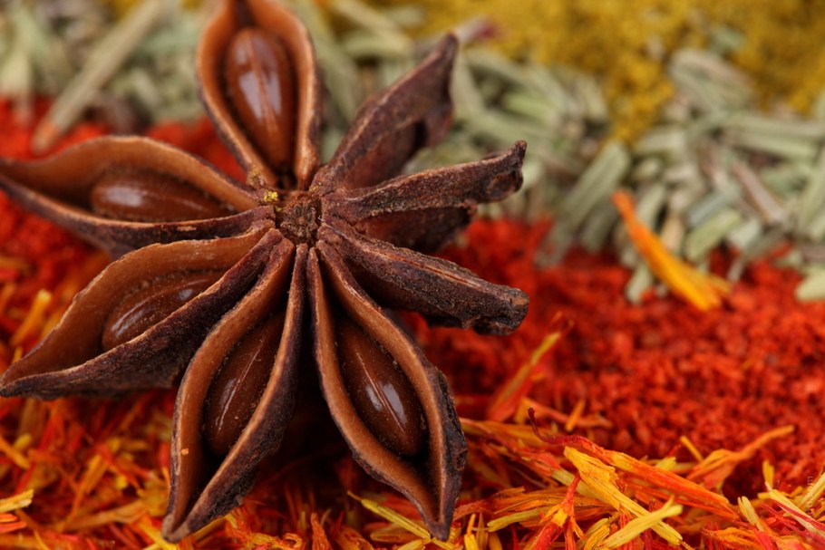 Бадьян и Шафран