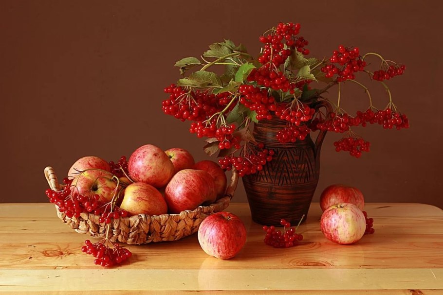 Натюрморт осенний