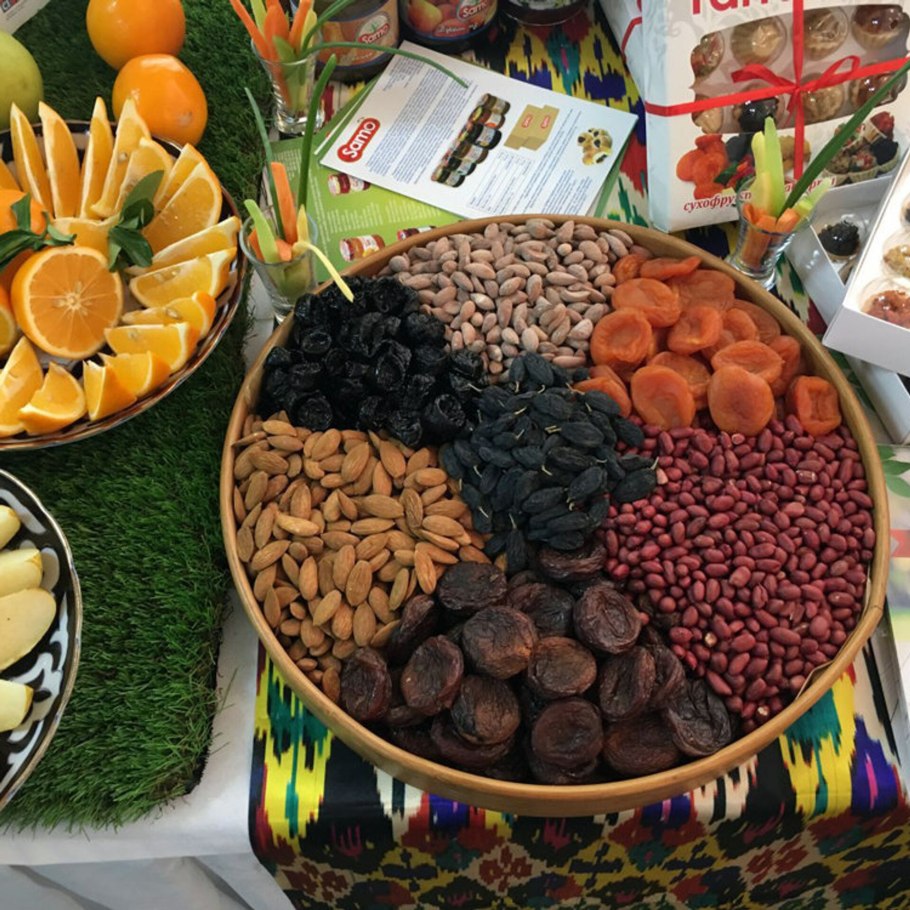 Алыча кустарниковая