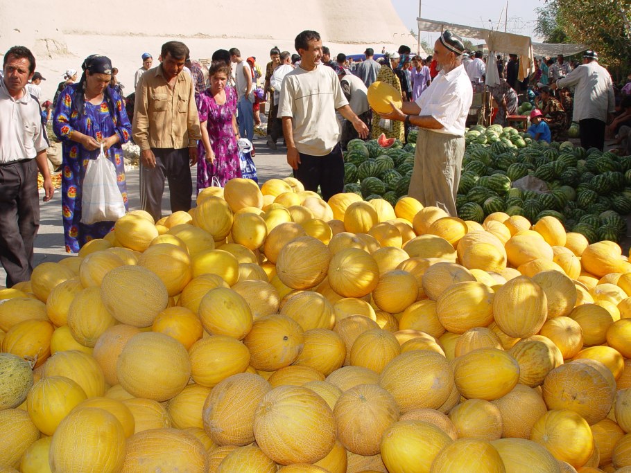 Арбузы на базарах Ташкента