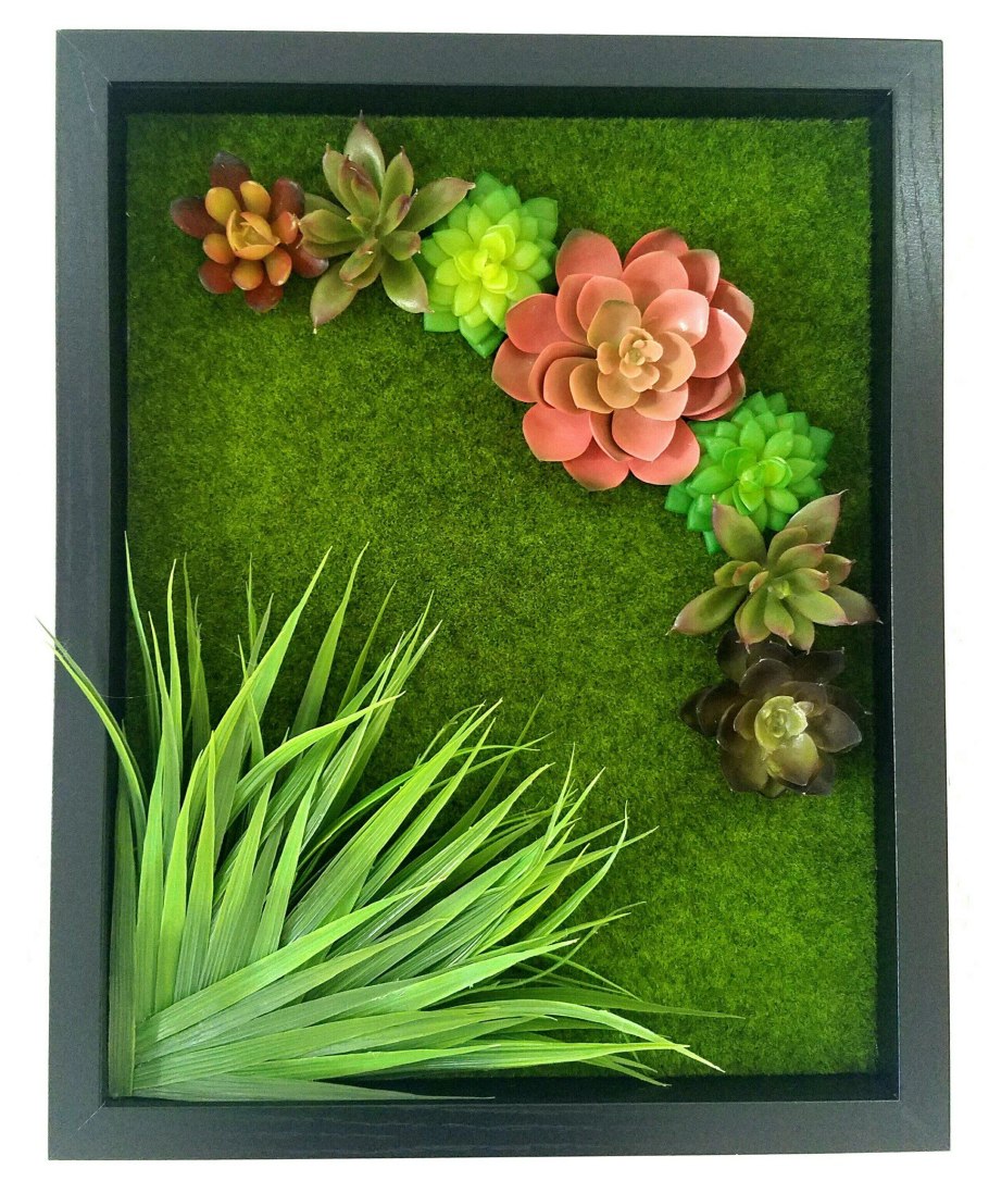 Панно с искусственными растениями