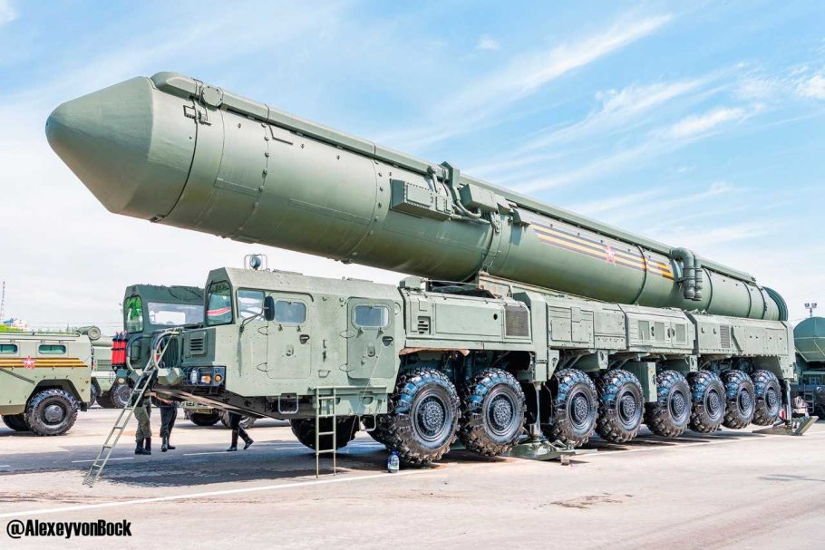 Тополь м против Ярс