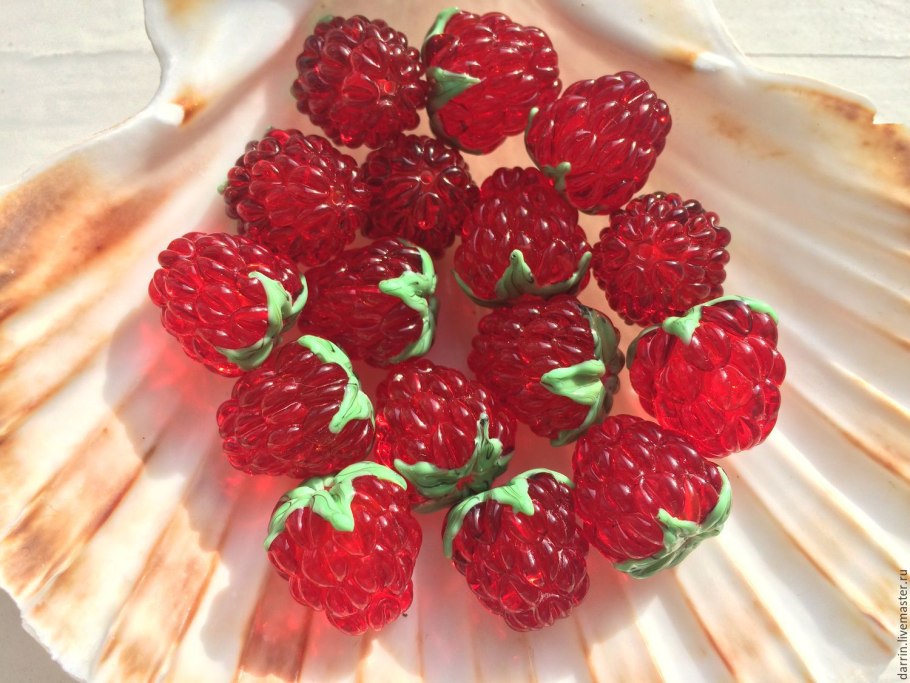 Rubus 'Betty Ashburner'