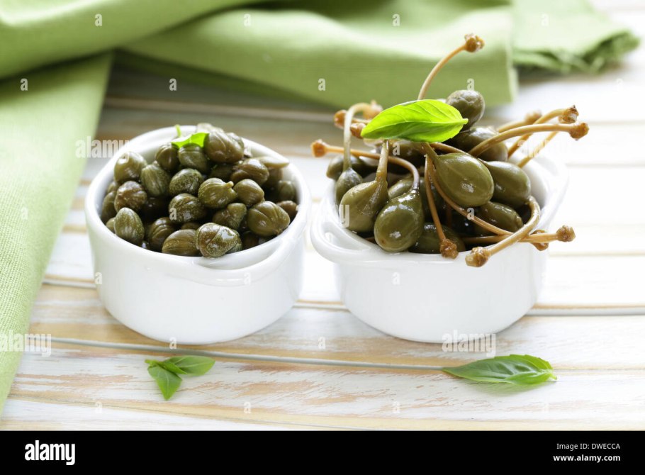 Стеблей каперсы (Capparis sepiaria)