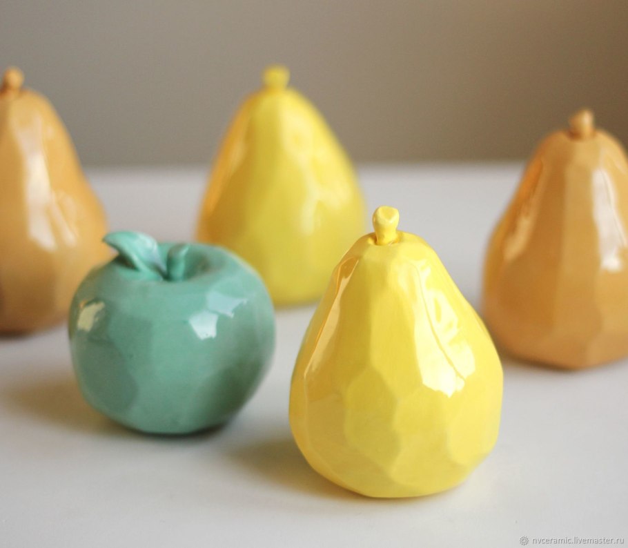 Игрушечные груши