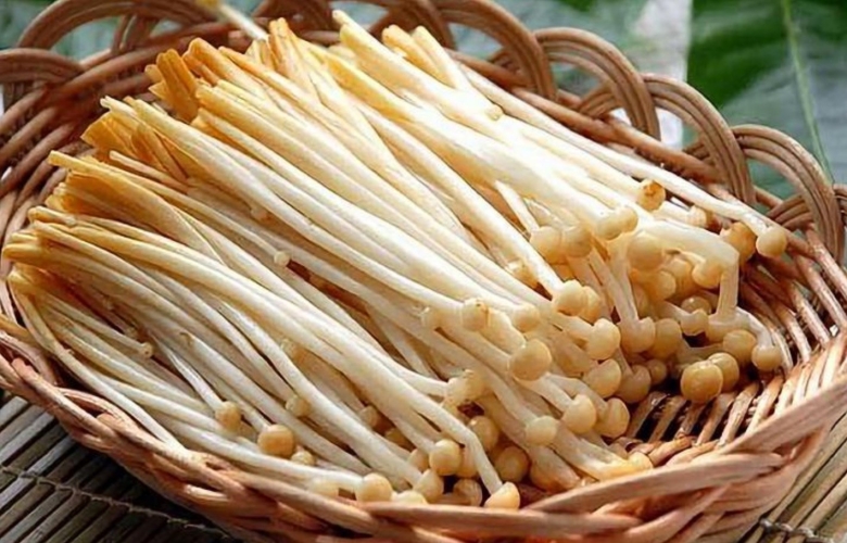 Грибы китайские белые