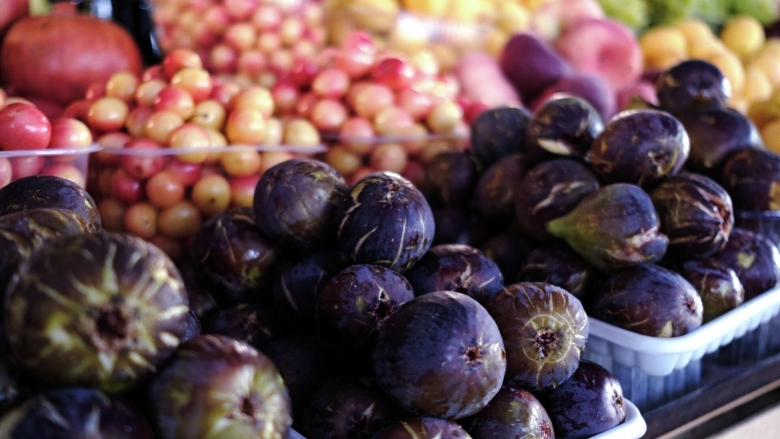 Инжир на базаре