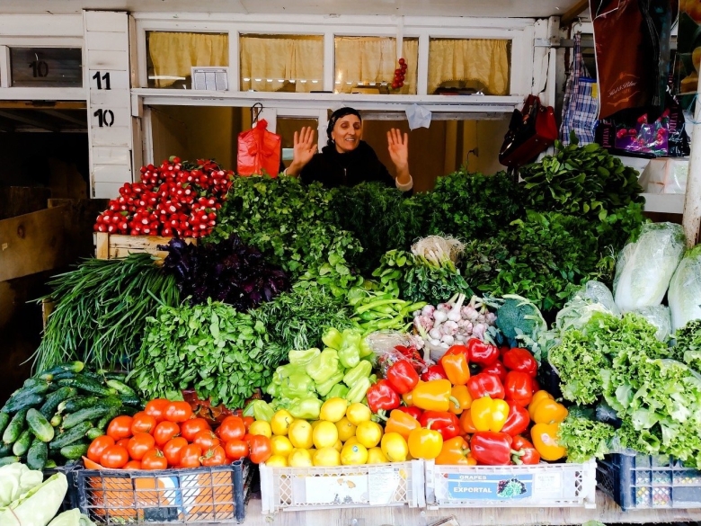 Сенной продуктовый рынок