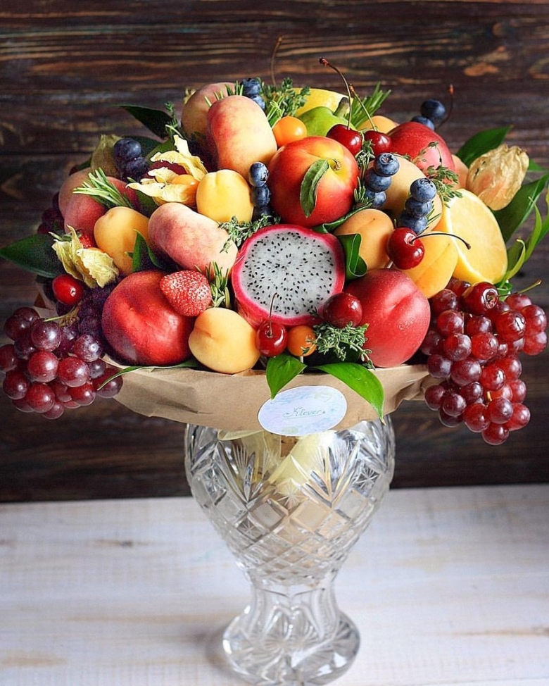Красивые букеты из фруктов