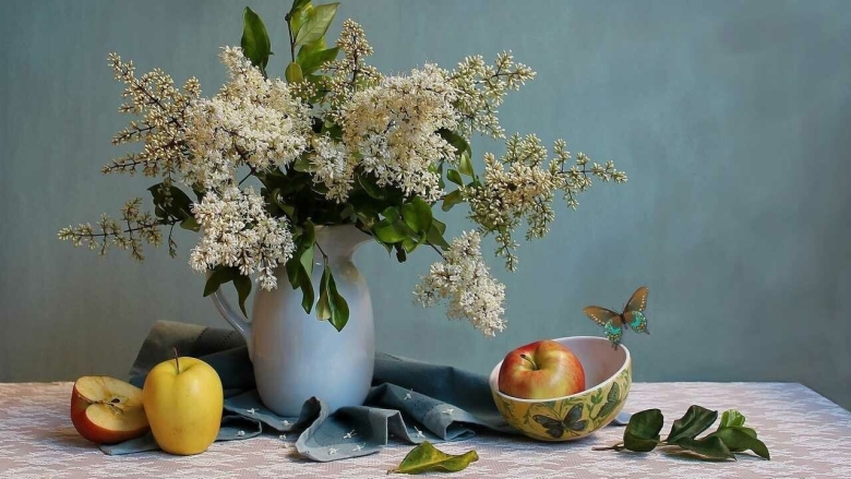 Харис Якупов сирень натюрморт