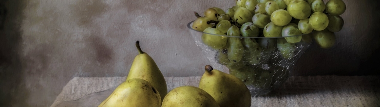 Натюрморт с грушами живопись