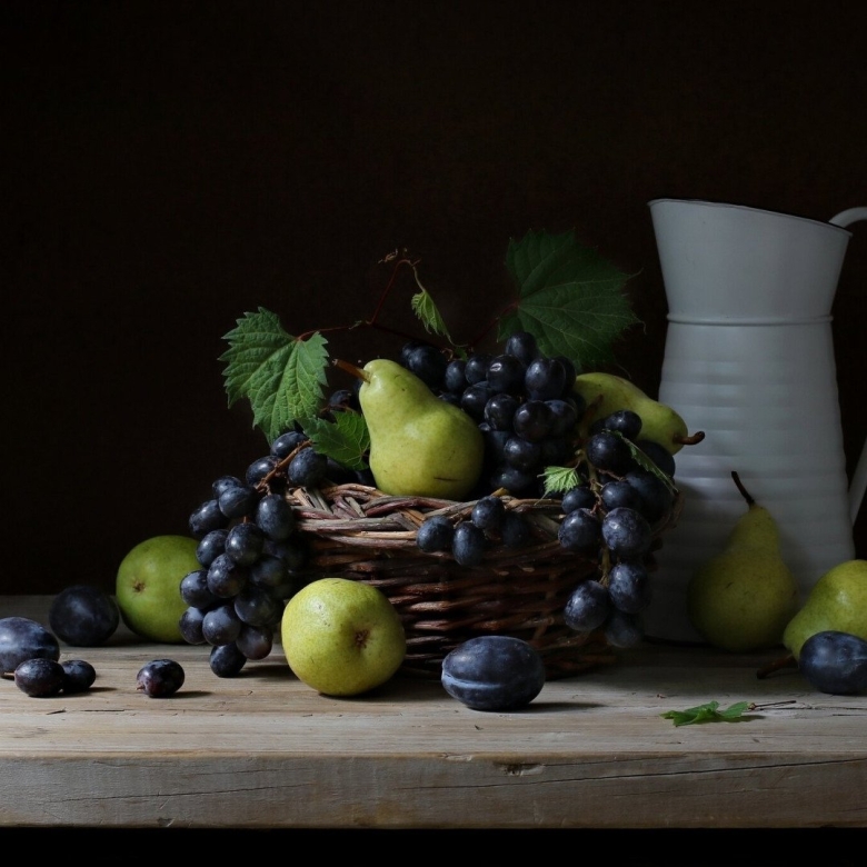 Фрукты натюрморт