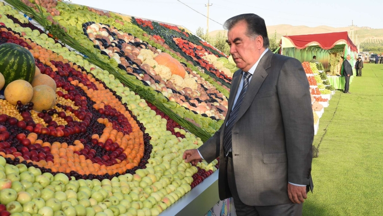 Эмомали Рахмон праздник урожай