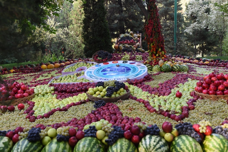 Фрукты Таджикистана