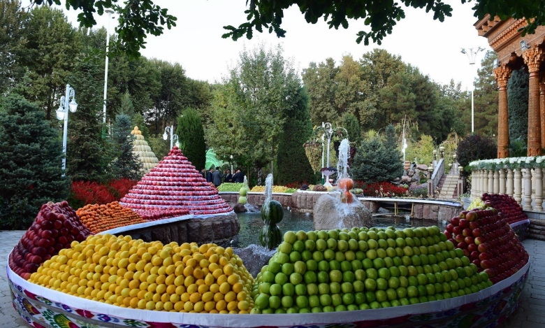 Фрукты Таджикистана