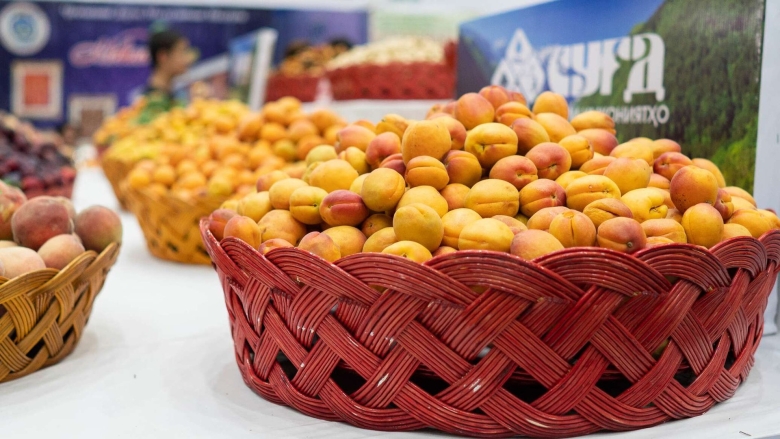 Фруктовые базары в Таджикистан