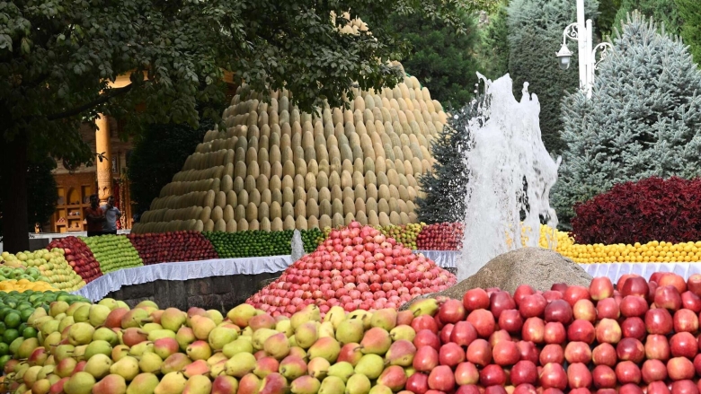 Таджикистан богатая Страна