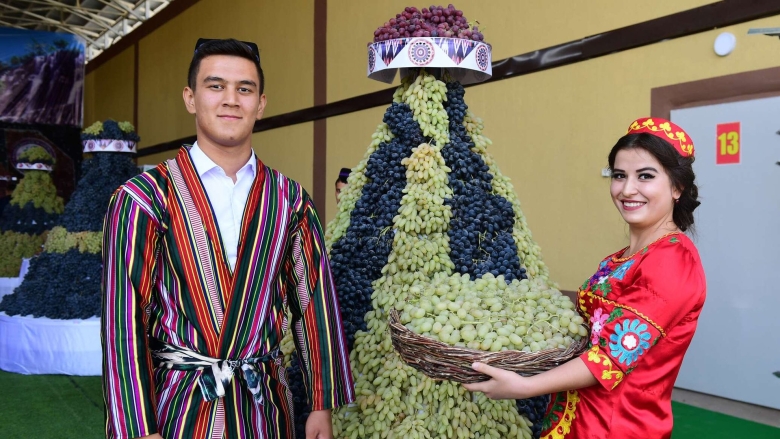 Фрукты Таджикистана