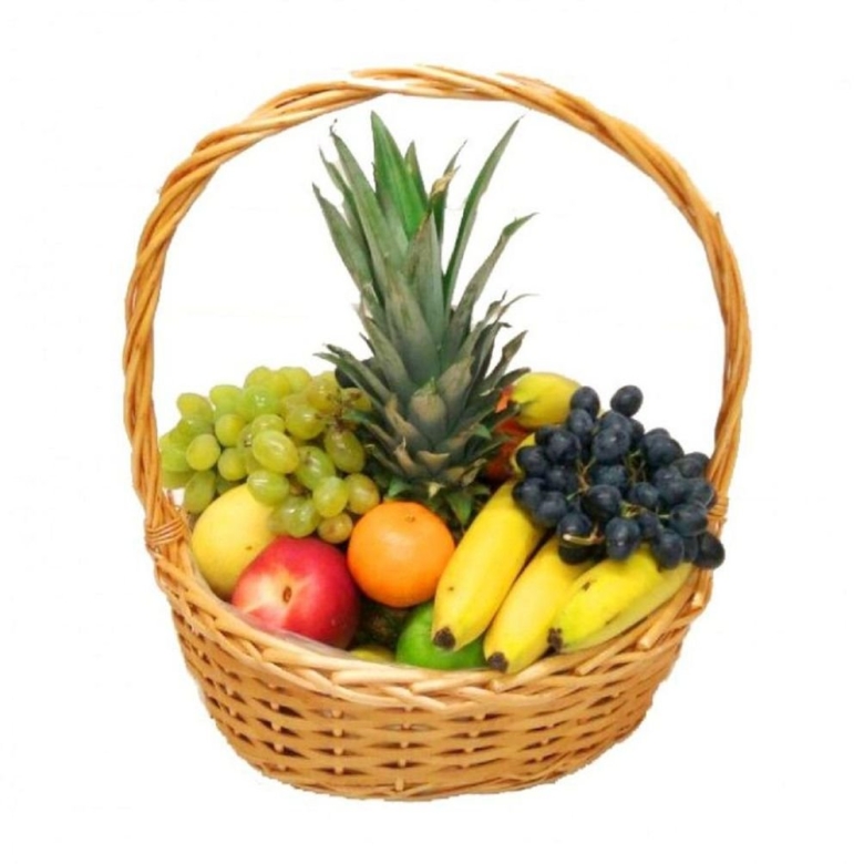 Корзина с фруктами