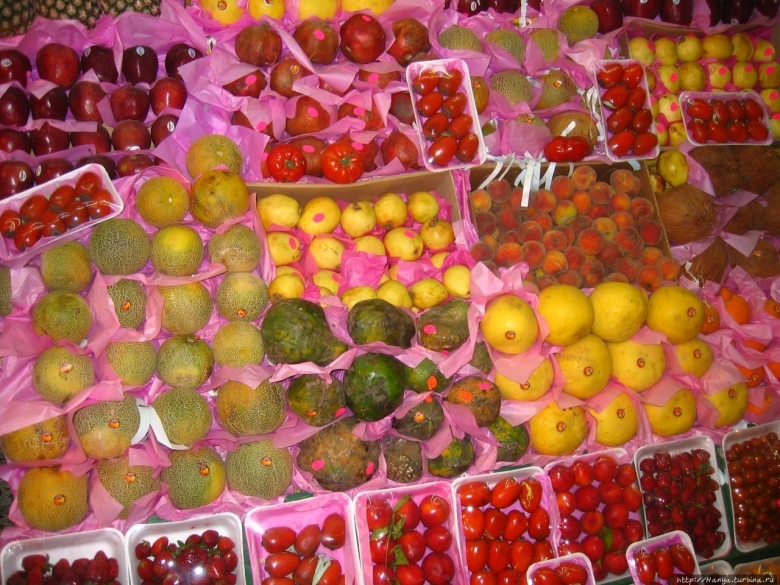 Фрукты в Египте в октябре Эшта